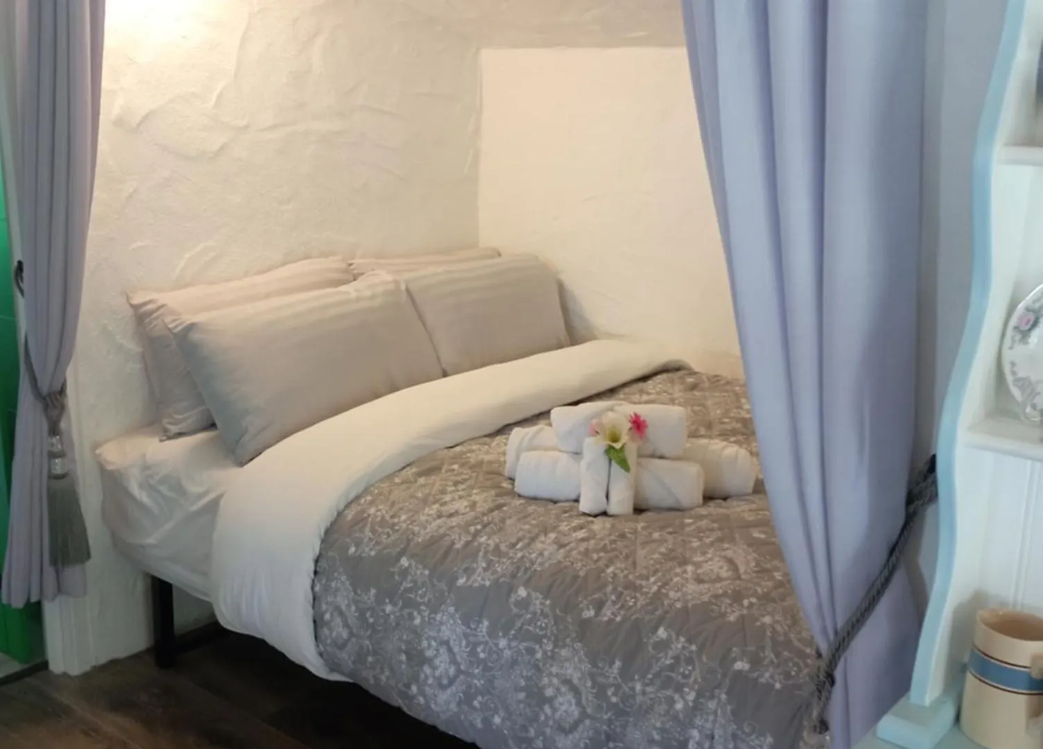 Tiernan'S Luxury Cottages Charlestown Ireland